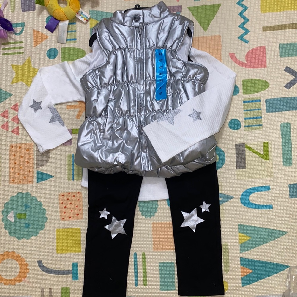 4T Girls 3 piece sets